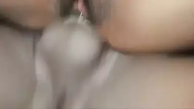 Hot Fit Wife Cheats With New Neighbor - Camlucy අල්ලපු ගෙදර කොල්ලා එක්ක උදේම හිකුවා With Morning Sex