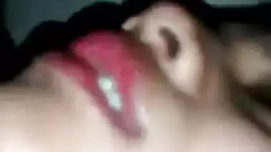 Beautiful bhabhi hairy pussy