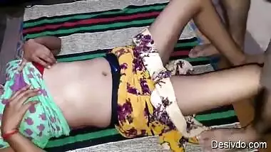 Very hot young indian girl 2