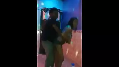 Desi mms of an office slut having fun with her horny teammates