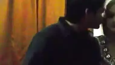 Honeymoon sex mms of lovely indian bhabhi pinky