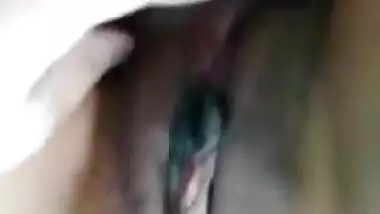 Indian teen allows her sex viewers to see XXX butt in the mirror and twat