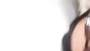 Huge boobs busty bhabhi topless show for lover