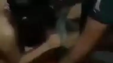 Gonzo MMS video of amateur XXX actress who is fucked in Desi video