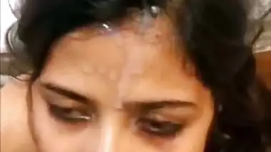Indian Slut Takes a Facial
