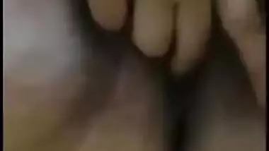 Desi Booby Wife Fingering