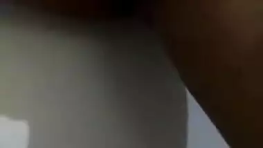 Horny bhabi masturbating hard