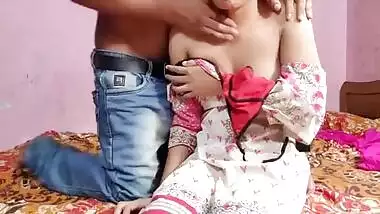 Husband cheats on his wife for her sali in Jija-sali sex video