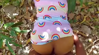 Sri Lankan campus girl having sex with boyfriend - in high-risk outdoor jungle. කැලේ ඇතුලේ සැප