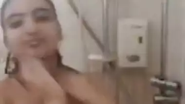 Big-boobied Desi girl had great idea to film herself in the shower