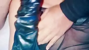 Teen Milf Wife Sucking Guy From Tinder While Husband Record යාලුවාගේ කටට ගන්නවා හස්බන්ඩ් වීඩියෝ කරලා