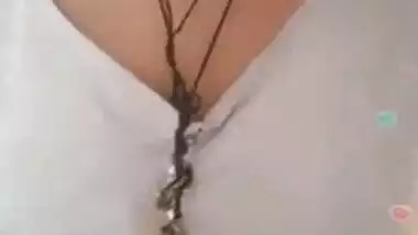 Hot desi indian bhabi shaking her sexi ass &boobs on bigo live...1