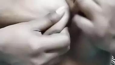 Indian Bhabhi Cheating His Husband In Oyo Hotel Room With Hindi Audio Part 11