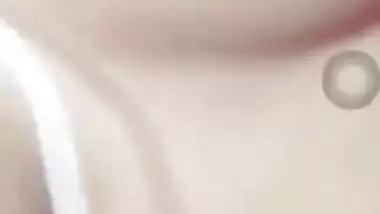 Hot SL Girl Nude Shows On Video Call