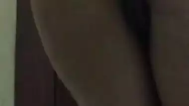 Indian slut dancing and spanking 