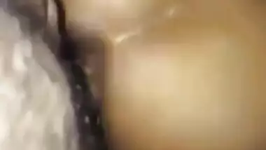 Desi girl has XXX hole fucked by the amateur MMS cameraman close-up