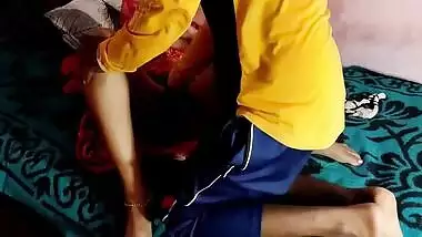 Sasur Ne Bahu Ko Suhagraat Wale Din Chod Dala - Indian Girl Sex - Honey Moon