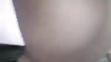 Chubby Indian village XXX girl plays with her pink pussy on selfie cam MMS