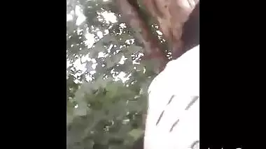 Horny Outdoor desi mms blue film video of teen girl Garima