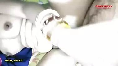 Indian hot girl Bhai ne muka dekh bahan ki chut ki peyas bujhae bahan boli Bhai ab bass karo chut mery fat jayegi