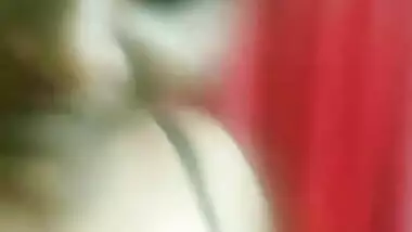 Tamil Girl Shows Boobs On VC