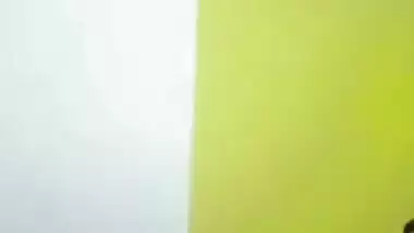 MMS video of Desi guy who tempts hot XXX neighbor into a blowjob