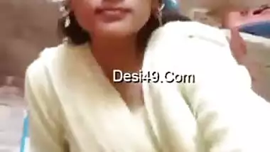 No nakedness but teasing by sex-addicted Desi aunty in front of camera