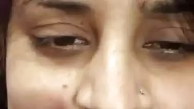 Chubby MILF big boobs and pussy showing on video call