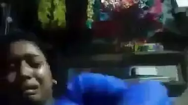 Unsatisfied Bangladeshi Horny Girl So Hard Masturbating With Torch Light New Clips Part 3