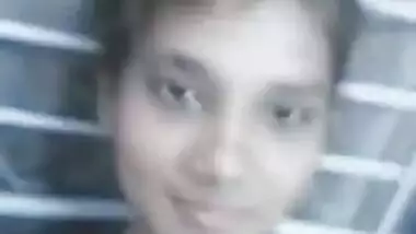 Adorable Desi bitch teases with her huge XXX tits in selfie MMS clip