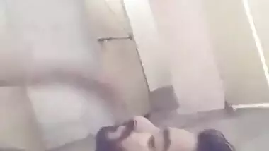 HORNY PAKI COUPLE HAVING FUN