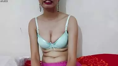 Desi stepmom convinced by horny stepson for hard fuck Desi hot sexy stepmom