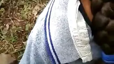 Cute girl outdoor blowjob with clear hindi talking