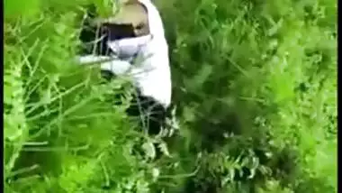 Desi mms sex, Horny Tamil couple was caught fucking outdoor in bushes