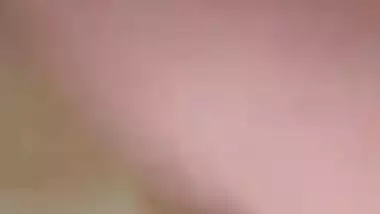 Chesty Punjabi hooker agrees to XXX striptease and posing for Desi fans