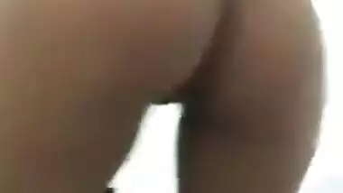 Indian chick with full lips demonstrates sex XXX back door in sex show