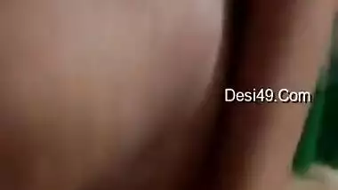 Today Exclusive- Desi Maid Strip Her Cloths And Showing Nude Body To House Owner