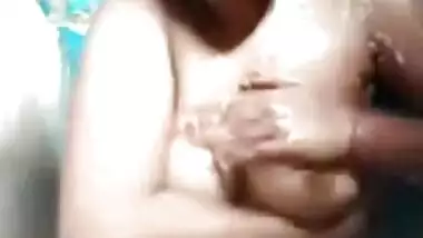 XXX clip of Desi bitch who takes bath and exposes boobs and pussy