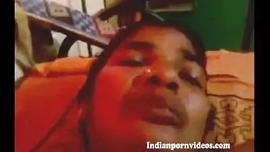 Indian sex scandal video clip of Tamil village bhabhi fucked by neighbor