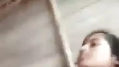 Cute dehati college girl ki stripping and fingering MMS