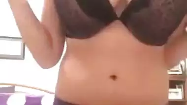 Cute Indian Babe Strips Naked For Boyfriend Recording Nude Selfie