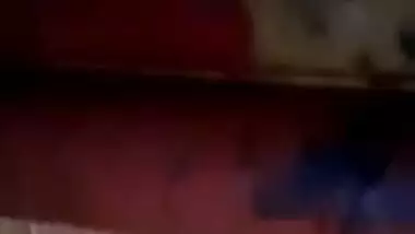 Rajasthani village wife dildoing pussy with cucumber